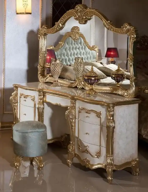 Casa Padrino ensemble de chambre baroque de luxe blanc / beige / or / bleu clair - 1 Commode à Maquillage Baroque & 1 Miroir Baroque & 1 Tabouret Baroque - Meuble de chambre baroque Direkt Vom Hersteller