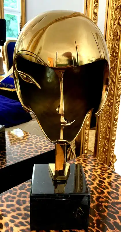 Sculpture en bronze d'après Pablo Gargallo Kiki de Montparnasse Art Nouveau Art Noveau 1928 Tête Dorée Buste Diva Casque Masque Or Art Artiste 1928 Letzte Chance