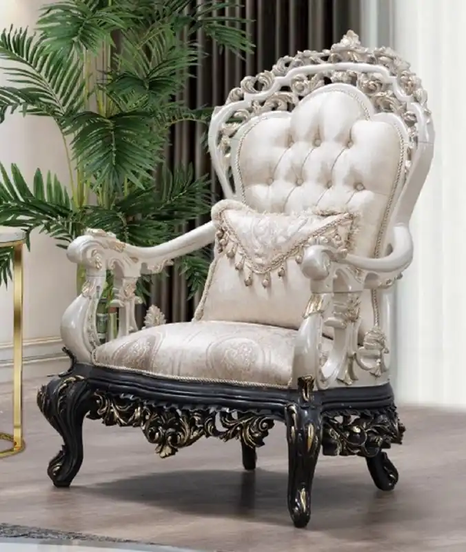 Angebot Casa Padrino fauteuil baroque de luxe crème / beige / blanc / gris / or - Magnifique fauteuil de salon avec motif élégant - Mobilier baroque salon & hôtel - Noble & Magnifique