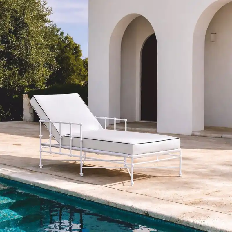 Billig Casa Padrino chaise longue de jardin de luxe avec accoudoirs blanc 190 cm - Meubles de jardin et hôtel