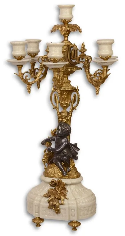 Letzte Chance Casa Padrino Candeliere Barocco Bianco / Oro 29,5 x 26,5 x H. 59,4 cm - Decorazione in Stile Barocco