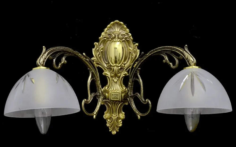 Beliebt Casa Padrino lampada da parete doppio di lusso oro / bianco 45 x 25 cm - Lampada da parete in metallo in stile barocco con paralumi in vetro - Luci barocche - Nobile e magnifico