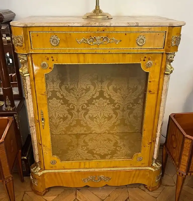 Casa Padrino vetrina barocco acero occhiolinato / crema / ottone - Vetrina fatta a mano in legno massello con anta in vetro e cassetto - Mobili barocchi - Nobile e Magnifico Nur Heute