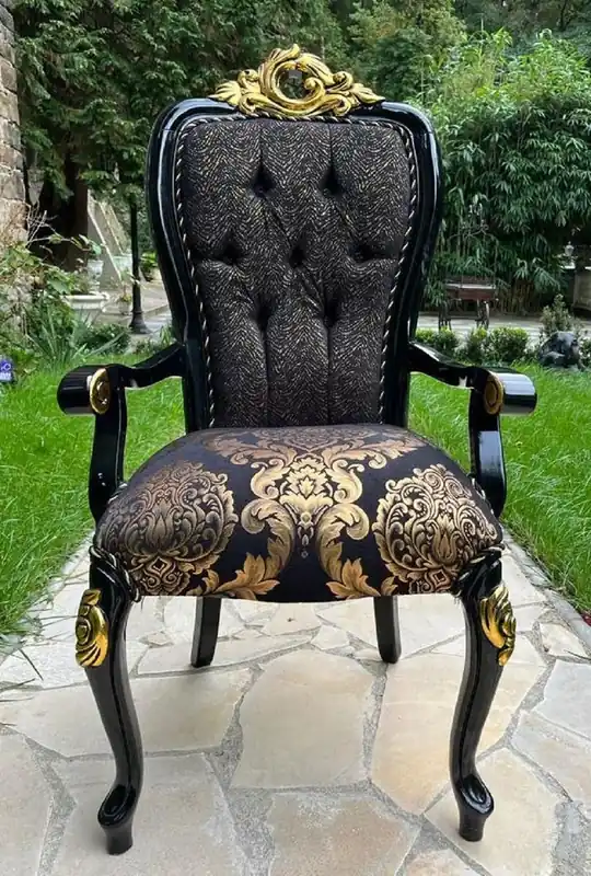 Casa Padrino sedia da pranzo barocco di lusso con braccioli nero / oro - Mobili di lusso per sala da pranzo in stile barocco - Magnifici mobili barocchi - Interni barocchi Meistverkauft