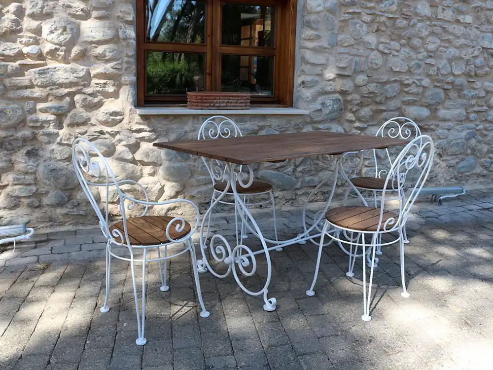 Zertifiziert Casa Padrino Art Nouveau Garden Table White 120 x 80 x A. 76 cm - Tavolo da pranzo in ferro battuto nostalgico - Art Nouveau Forge Ferro Garden Mobili - Mobili da giardino nostalgico