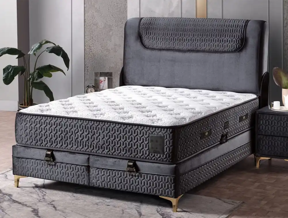 Casa Padrino letto matrimoniale di lusso nero / bianco / oro 180 x 200 cm - Letto in legno massello con testiera e materasso - Mobili per camera da letto - Mobili hotel - Mobili di lusso Sonderaktion