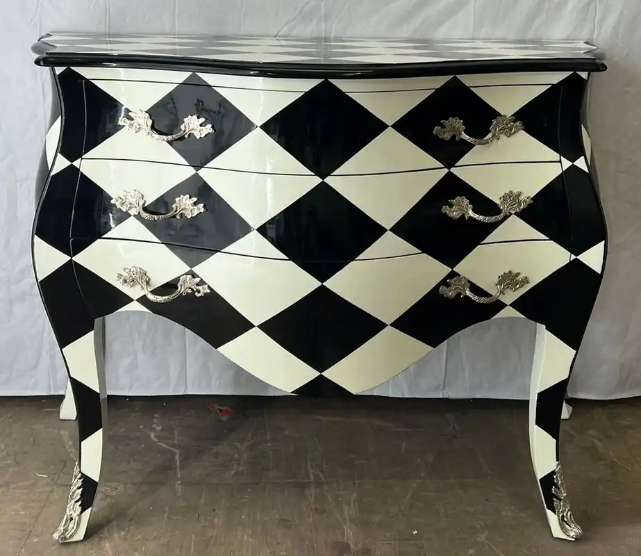 Echt Casa Padrino cassettone barocco con design a scacchi e 3 cassetti nero / bianco / argento - Mobili barocchi
