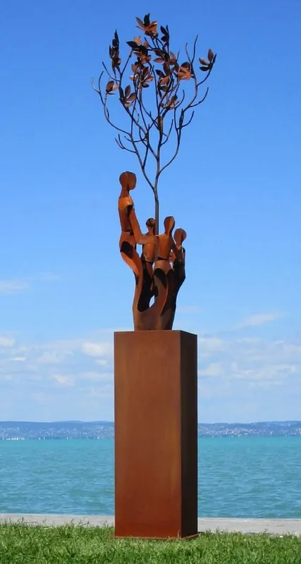 Casa Padrino scultura decorativa da giardino XXL in metallo amici dell'albero su colonna ruggine A. 260 cm Billig