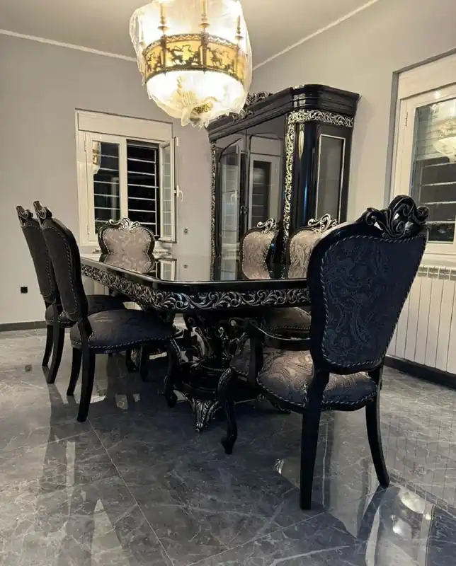 Ausverkauf Casa Padrino set da pranzo barocco di lusso nero / argento - 1 Tavolo da Pranzo Barocco e 6 Sedie da Pranzo Barocche