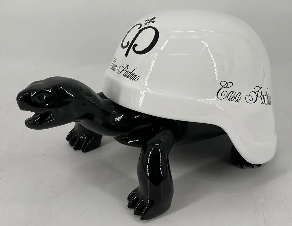 Casa Padrino figura decorativa di lusso tartaruga nero / bianco 40 cm - Scultura decorativa Preiswert