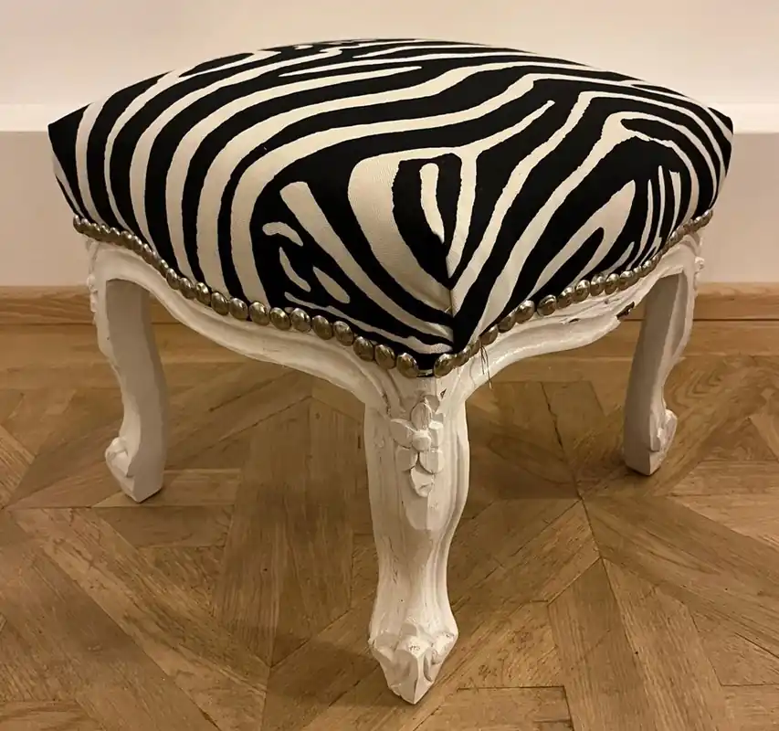 Casa Padrino poggiapiedi barocco con design zebrato nero / bianco - Sgabello in stile barocco - Mobili barocchi Top-Angebot