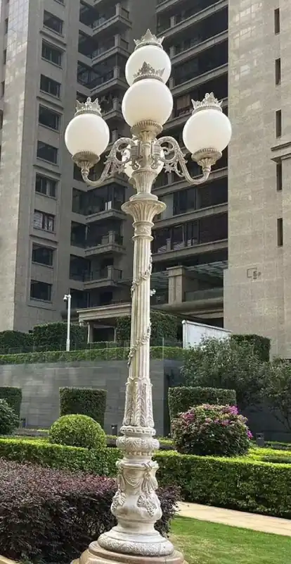 Casa Padrino lanterna da strada barocco bianco antico / bianco Ø 143 x A. 446 cm Nur Für Kurze Zeit
