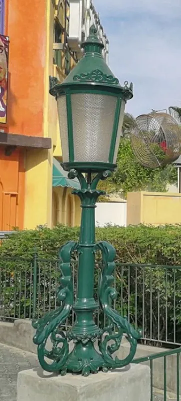 Neuheit Casa Padrino lampada del piedistallo barocco verde A. 157 cm - Illuminazione da esterno in stile barocco