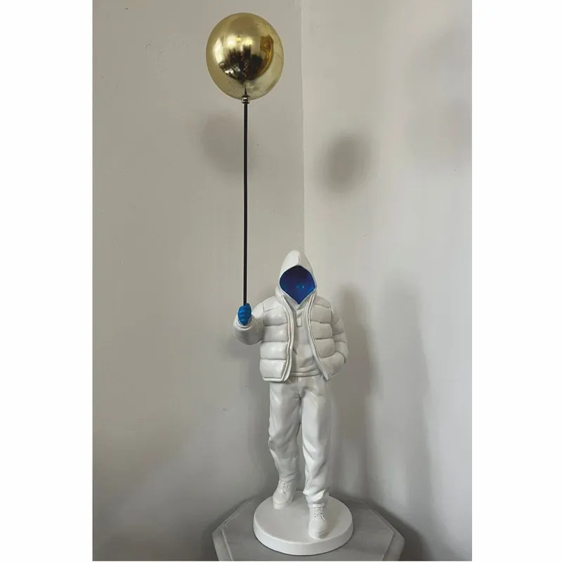 Casa Padrino Scultura Decorativa Ragazzo con Palloncino Bianco / Blu / Oro A. 80 cm Bestpreis